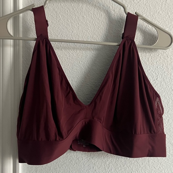 Parade Triangle Bralettes - Picture 5 of 12